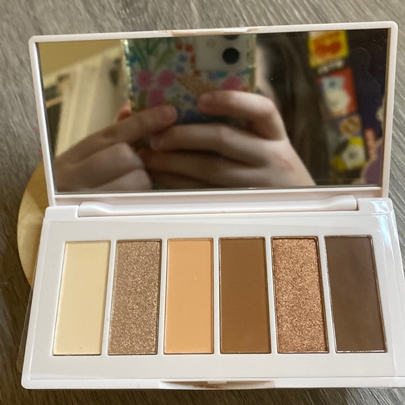 ✨NEW! ColuredRaine Mimosa Moment Eyeshadow Palette✨ - Picture 3 of 4